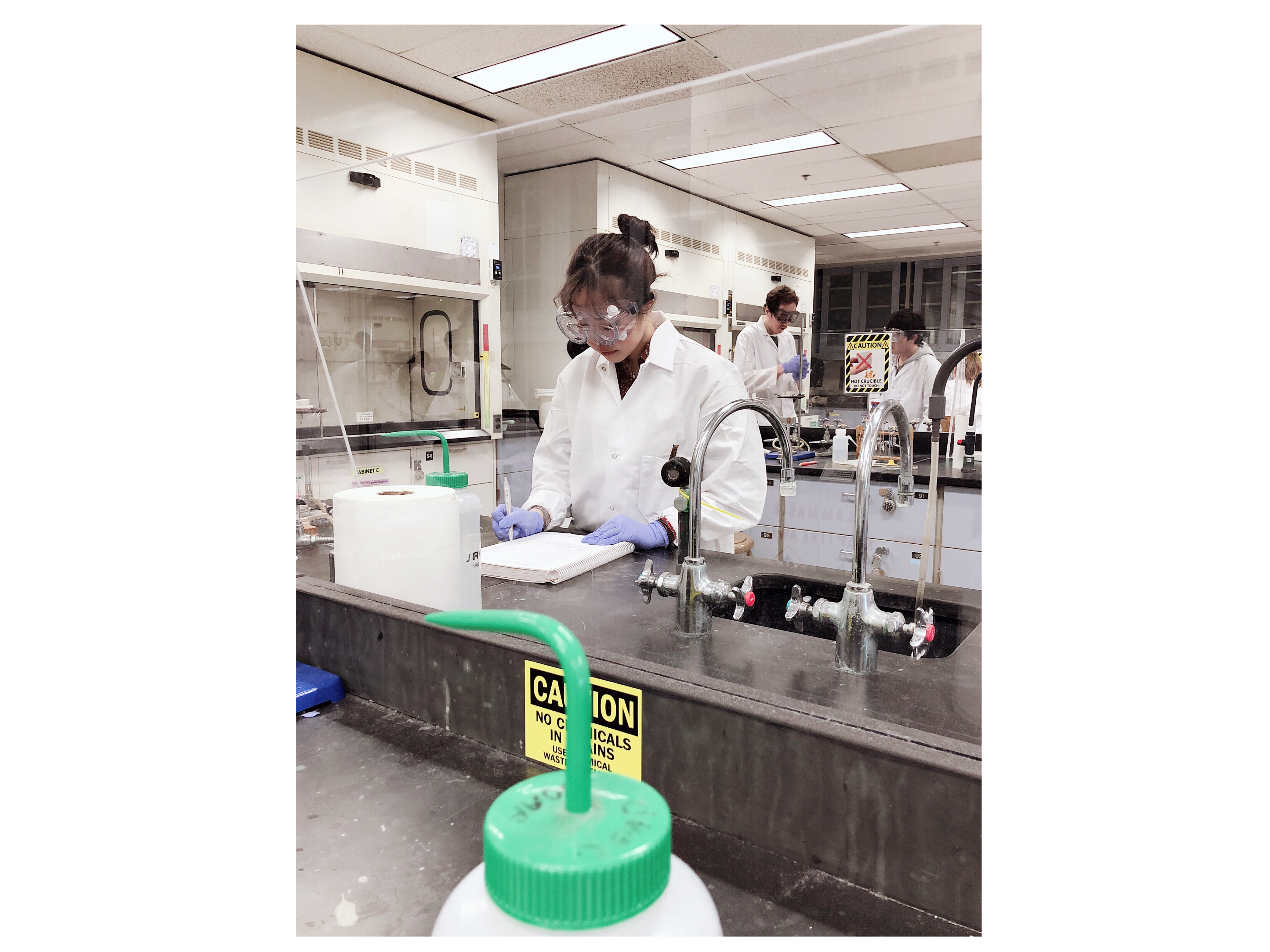 JieQi in a laboratory class